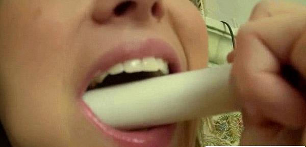  Crazy Things To Use To Get Climax For Amateur Girl clip-13